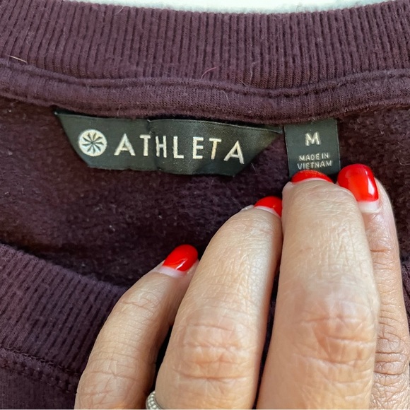 Athleta Purple Long Sleeve Sweatshirt Size Medium - Picture 7 of 7
